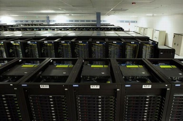 Facebook Serverski Poslužitelji